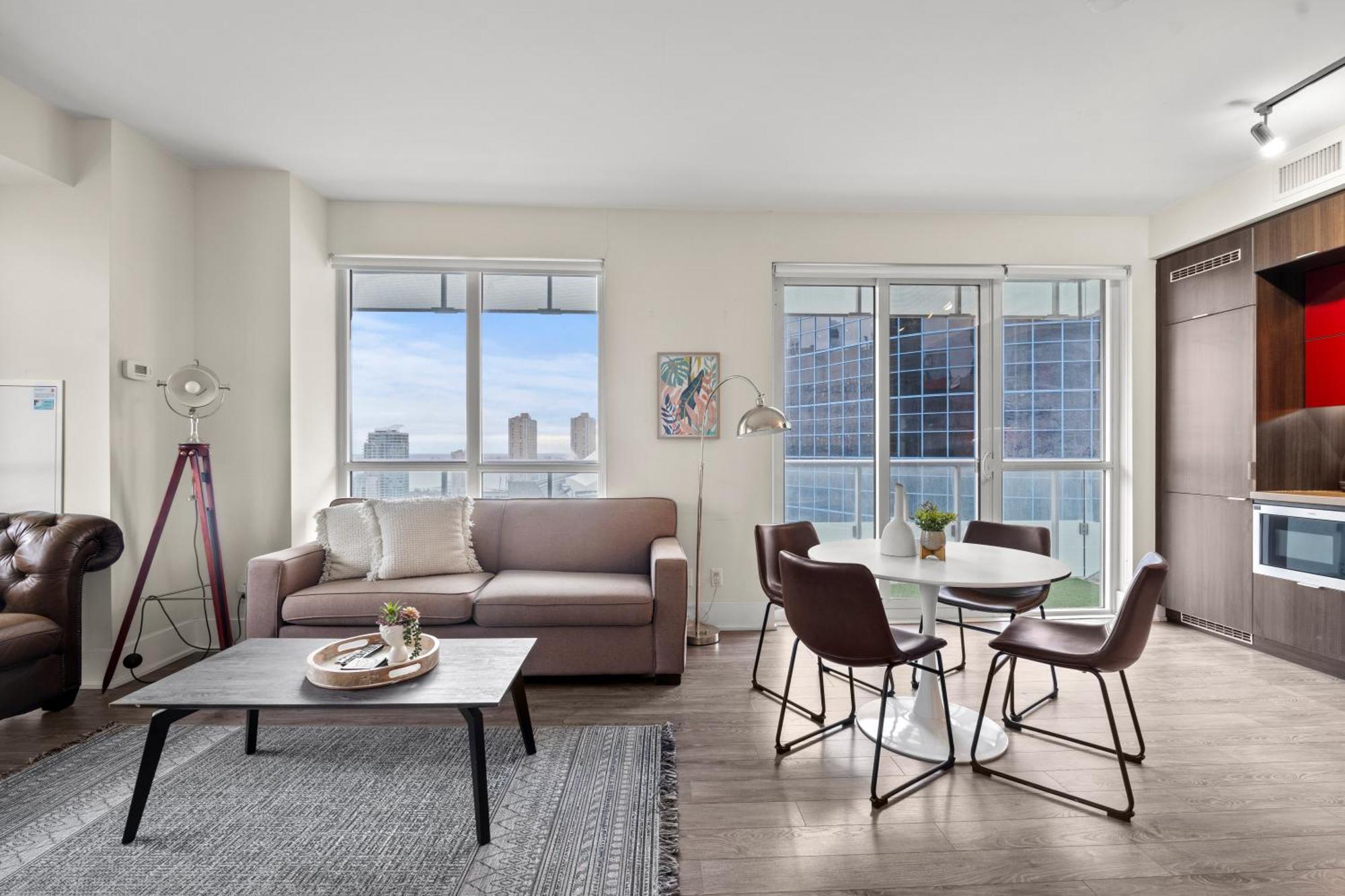 Globalstay Modern Downtown Apartment Торонто Экстерьер фото